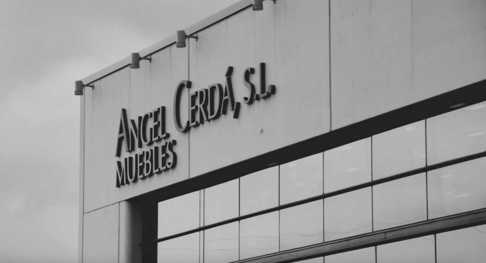 Angel Cerdá spanyol bútorgyártó