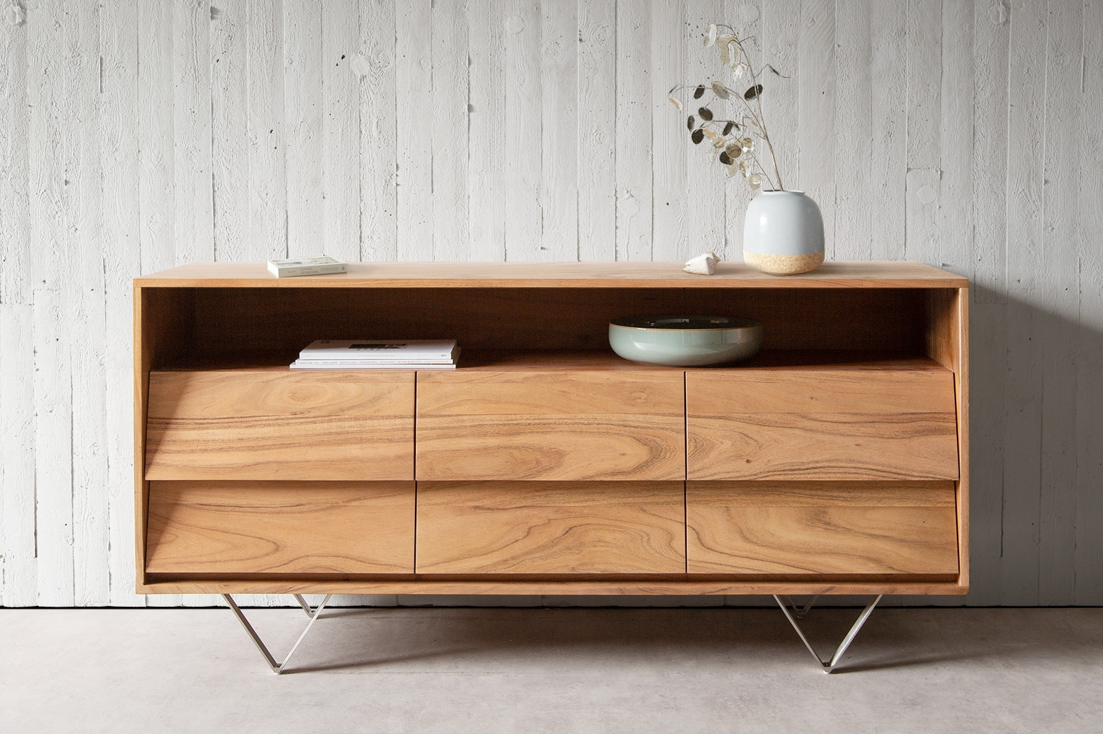 Tömörfa komód, fiókos