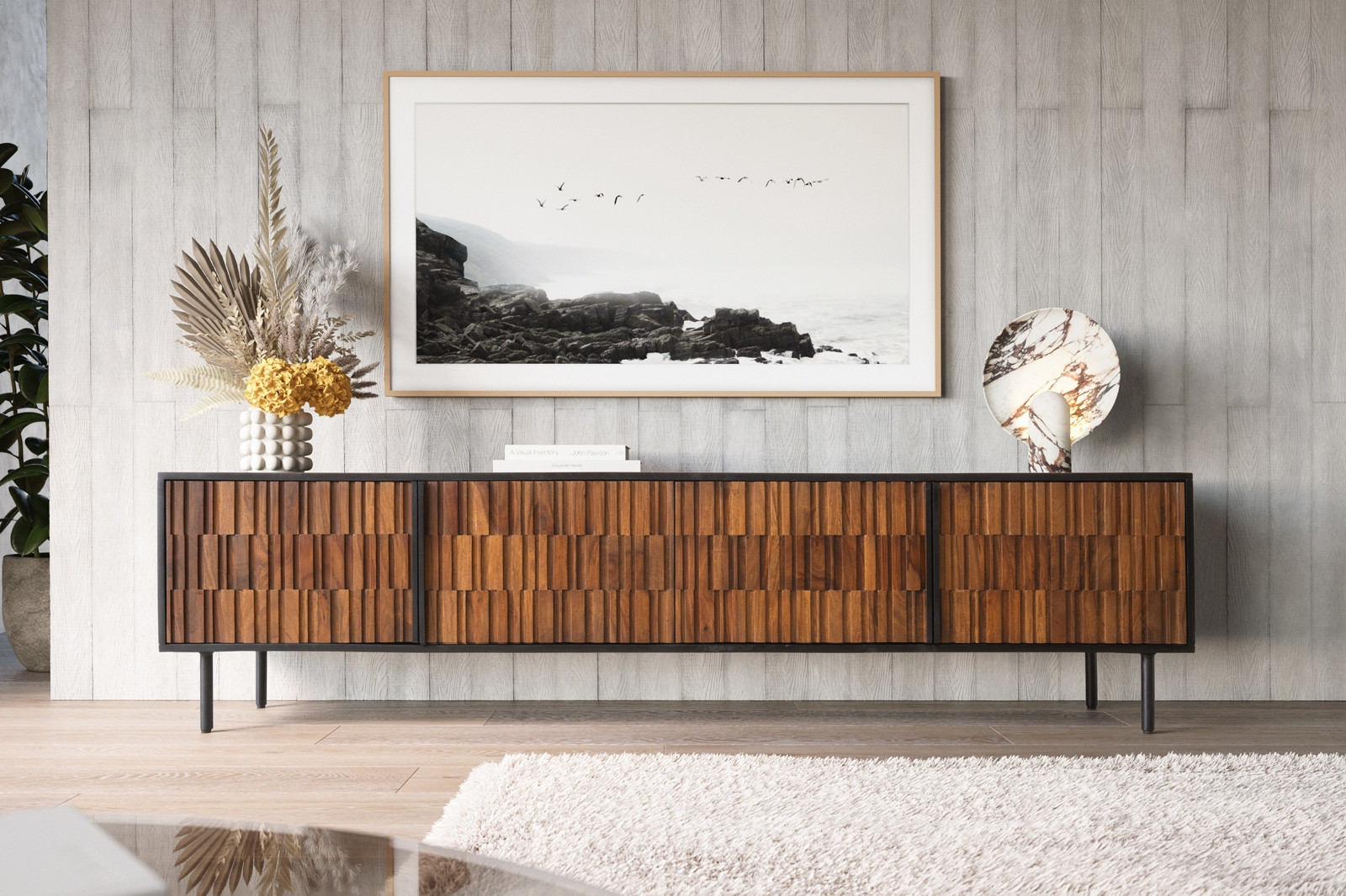 Elegáns tömörfa komód