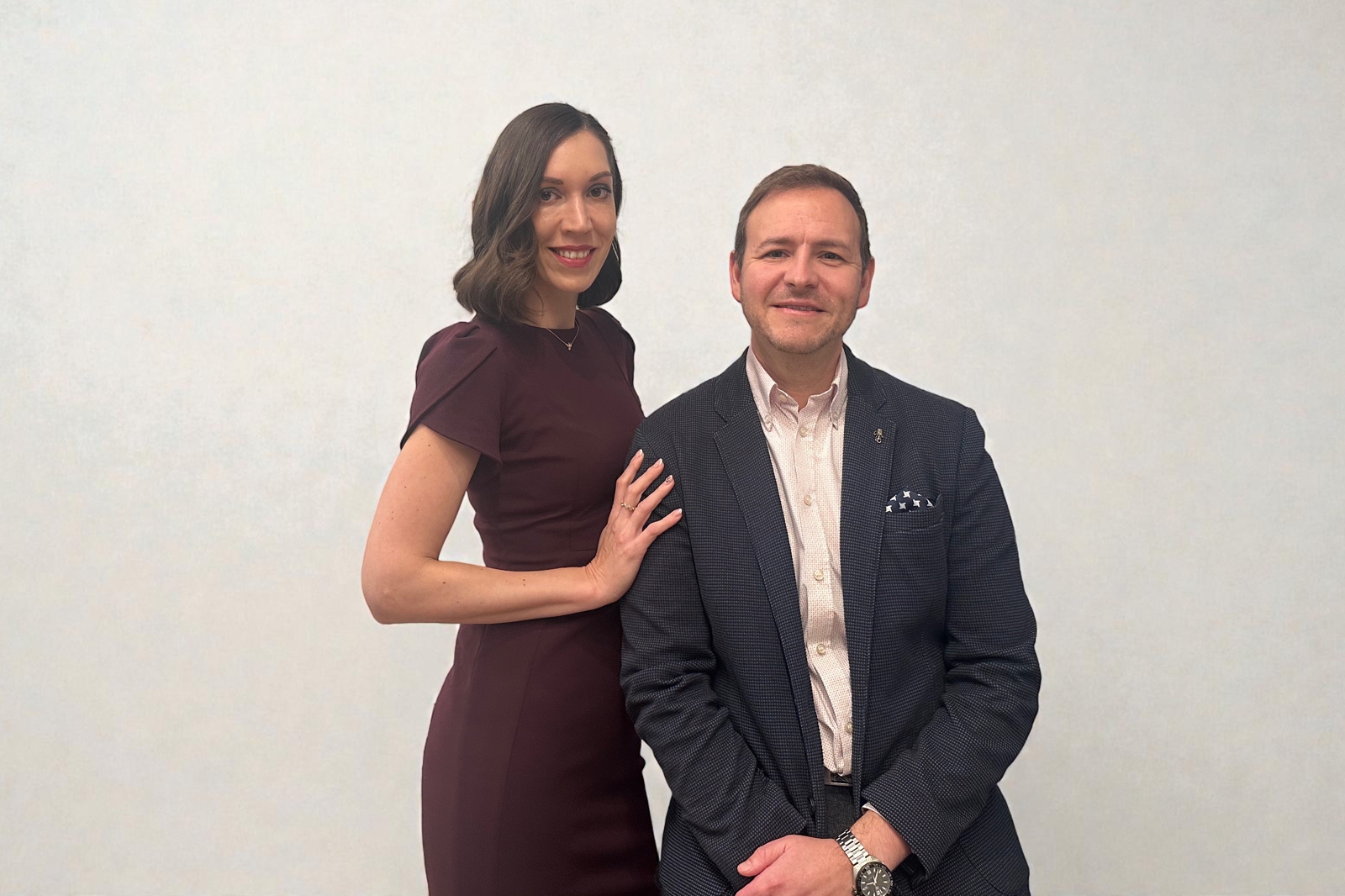 Rólunk - Modern bútor webáruház