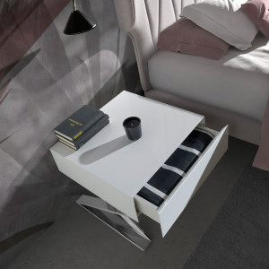 NEXUS design éjjeliszekrény - fehér