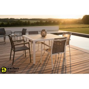 HELEN modern kültéri étkezőasztal - 136cm - fehér BIZZOTTO